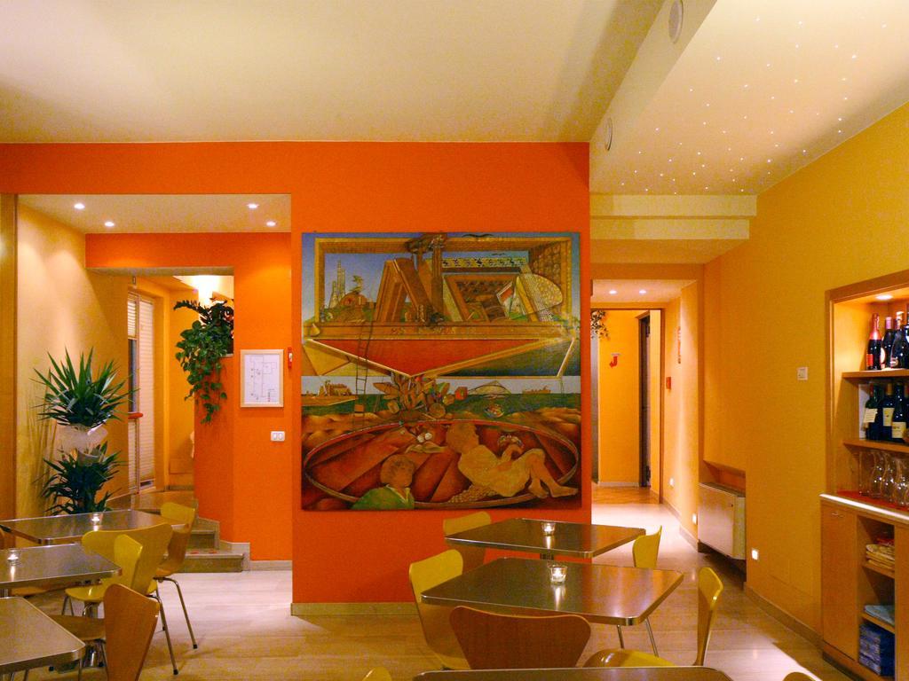 Albergo Ristorante Corsini Pavullo nel Frignano Luaran gambar