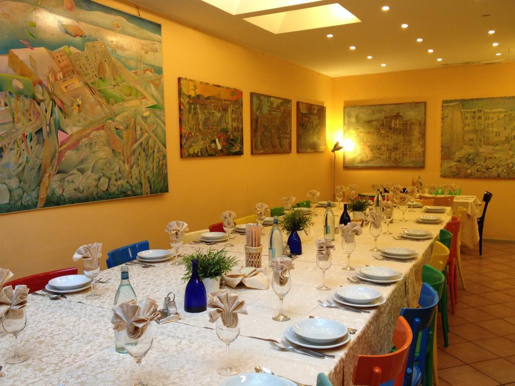 Albergo Ristorante Corsini Pavullo nel Frignano Luaran gambar