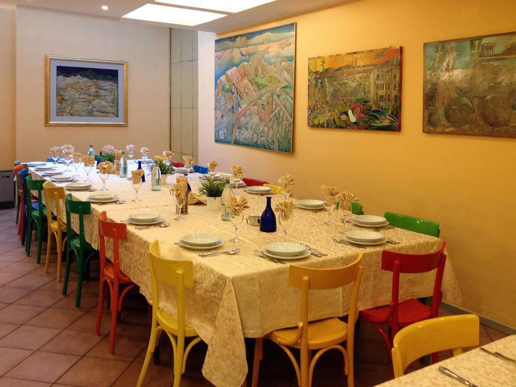 Albergo Ristorante Corsini Pavullo nel Frignano Luaran gambar